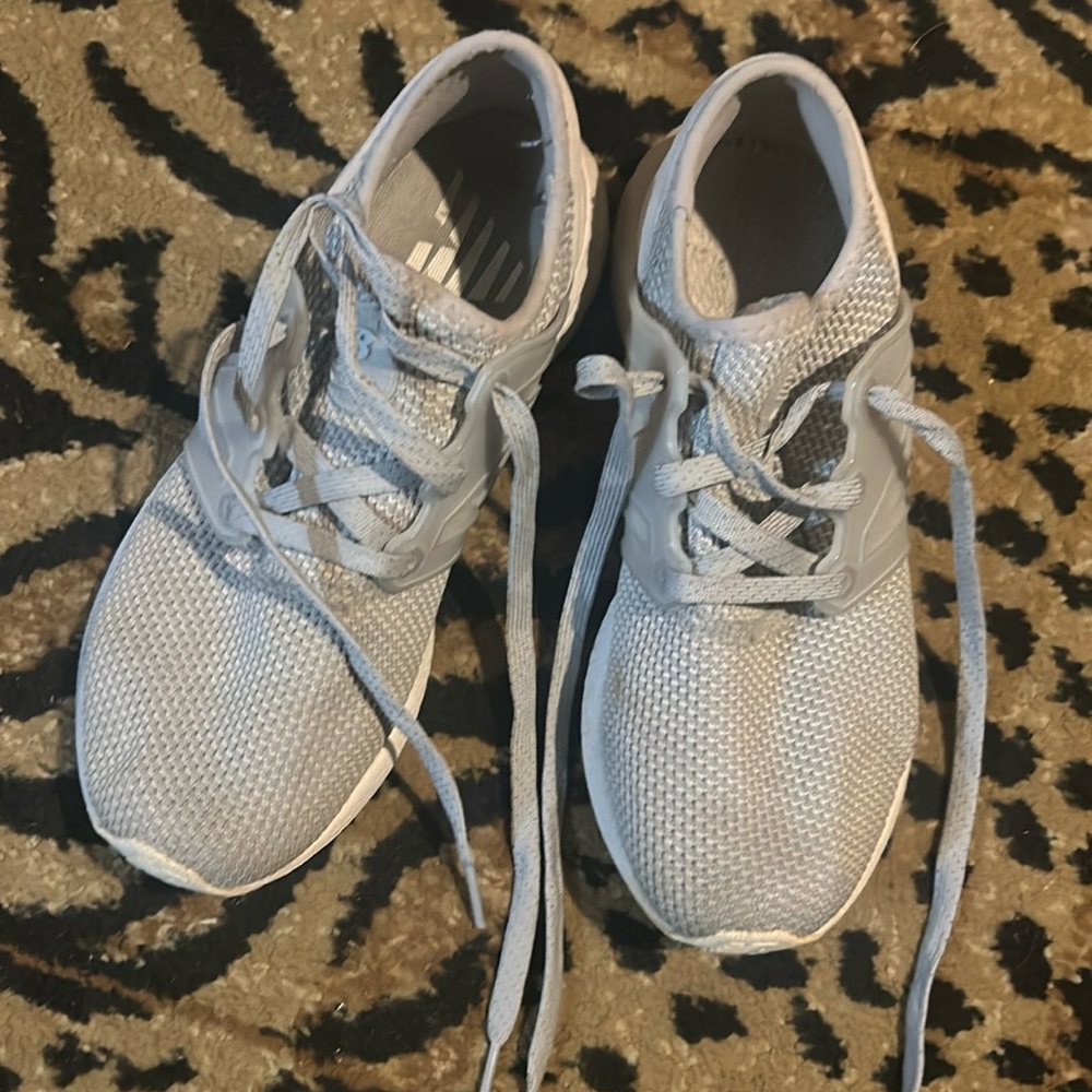 New balance sneakers